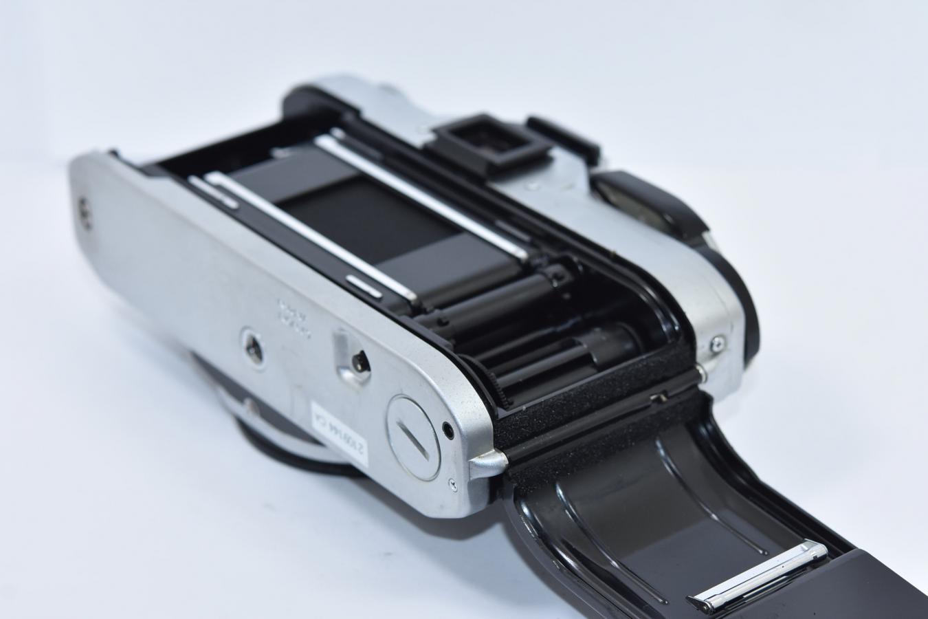 カメラ フィルムカメラ キヤノン Canon AE-1 シルバー 【モルト交換済 シャッター鳴きなし 