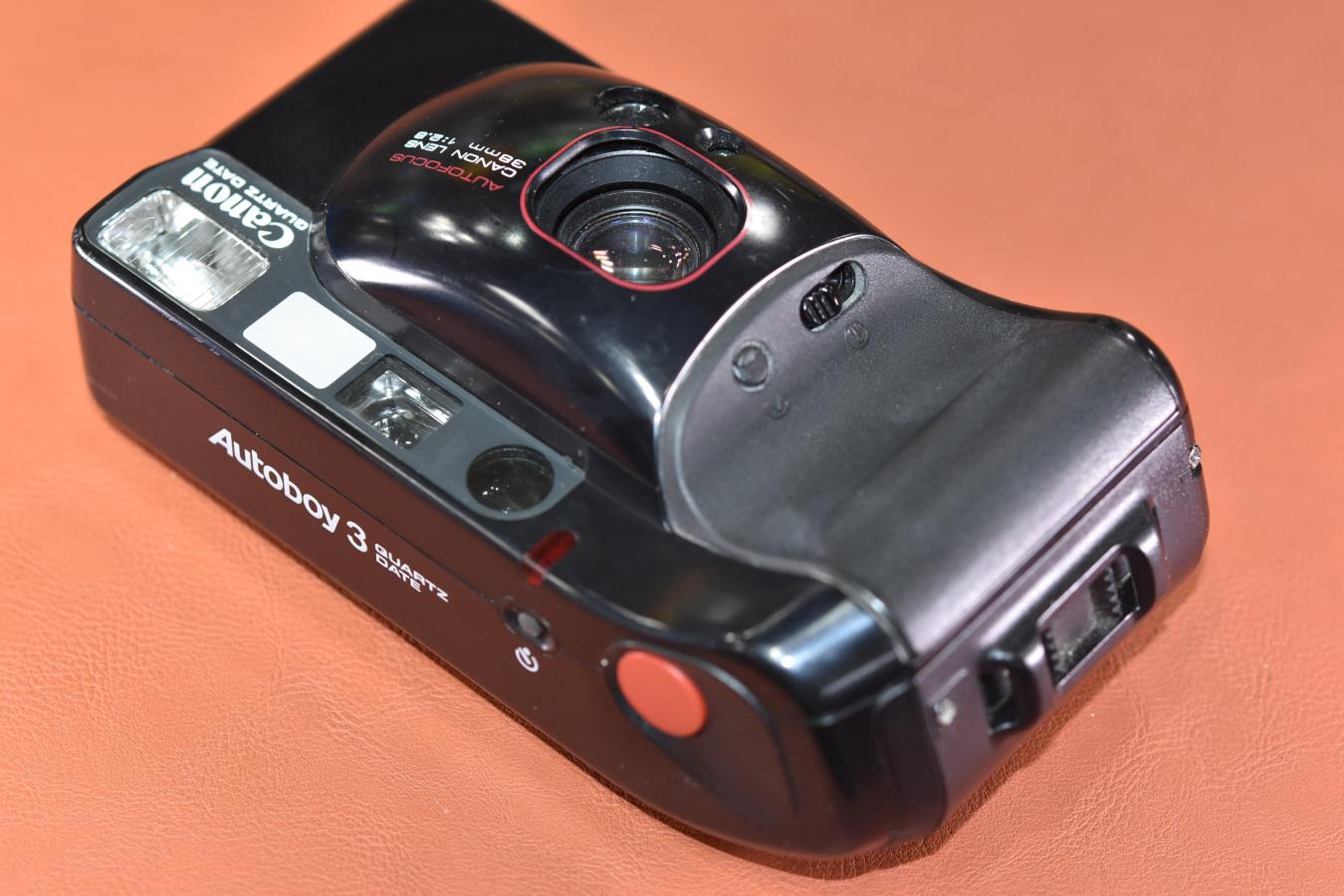 キヤノン Canon Autoboy 3 QD【CANON LENS 38/搭載】 カメラの