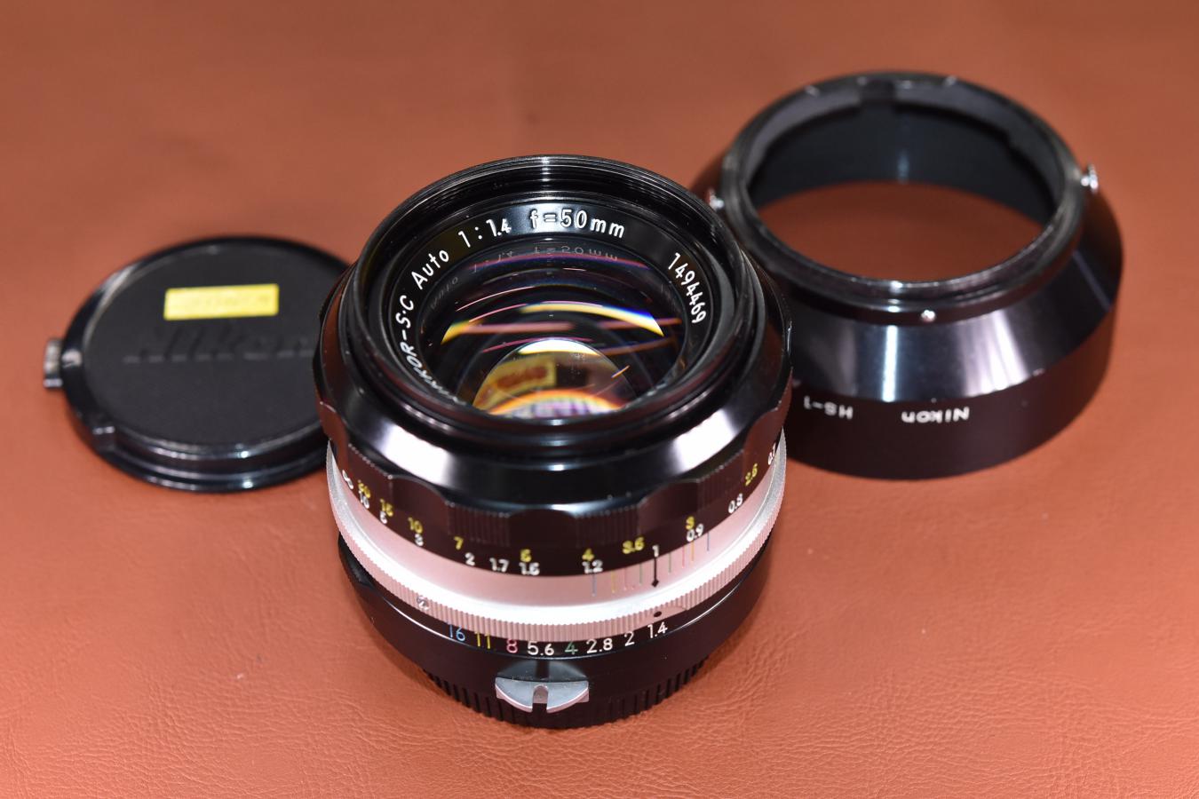 NIKKOR-S Auto 1:1.4　50mm　フード、キャップ付き　096