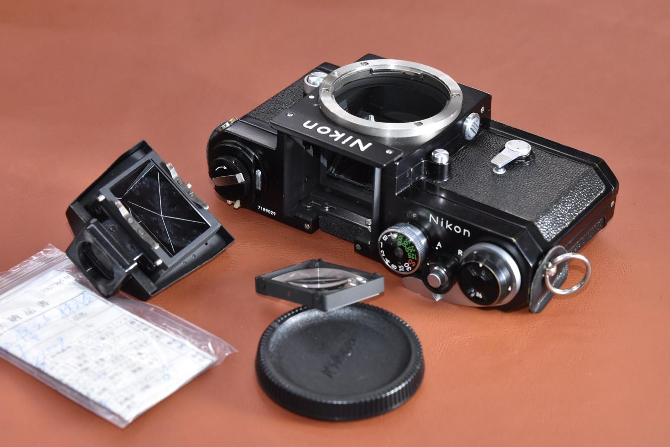 ニコン Nikon Fアイレベルブラック中期型 718万台 【整備済】 カメラの