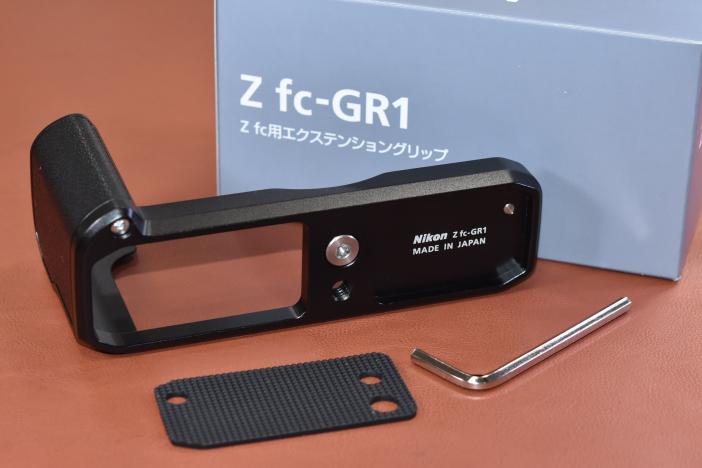 【美品】NIKON zfc Black Edition＋エクステンショングリップ 新品)Nikon (ニコン) Z fc用エクステンショングリップ Z fc-GR1
