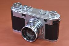 【コレクション向け・希 少】Nikon M型 前期型 NIKKOR-H・C 5cm F2 沈胴付(捨て番811) 【MADE IN OCCUPIED JAPAN ボディと裏蓋のシリアルナンバー一致 】