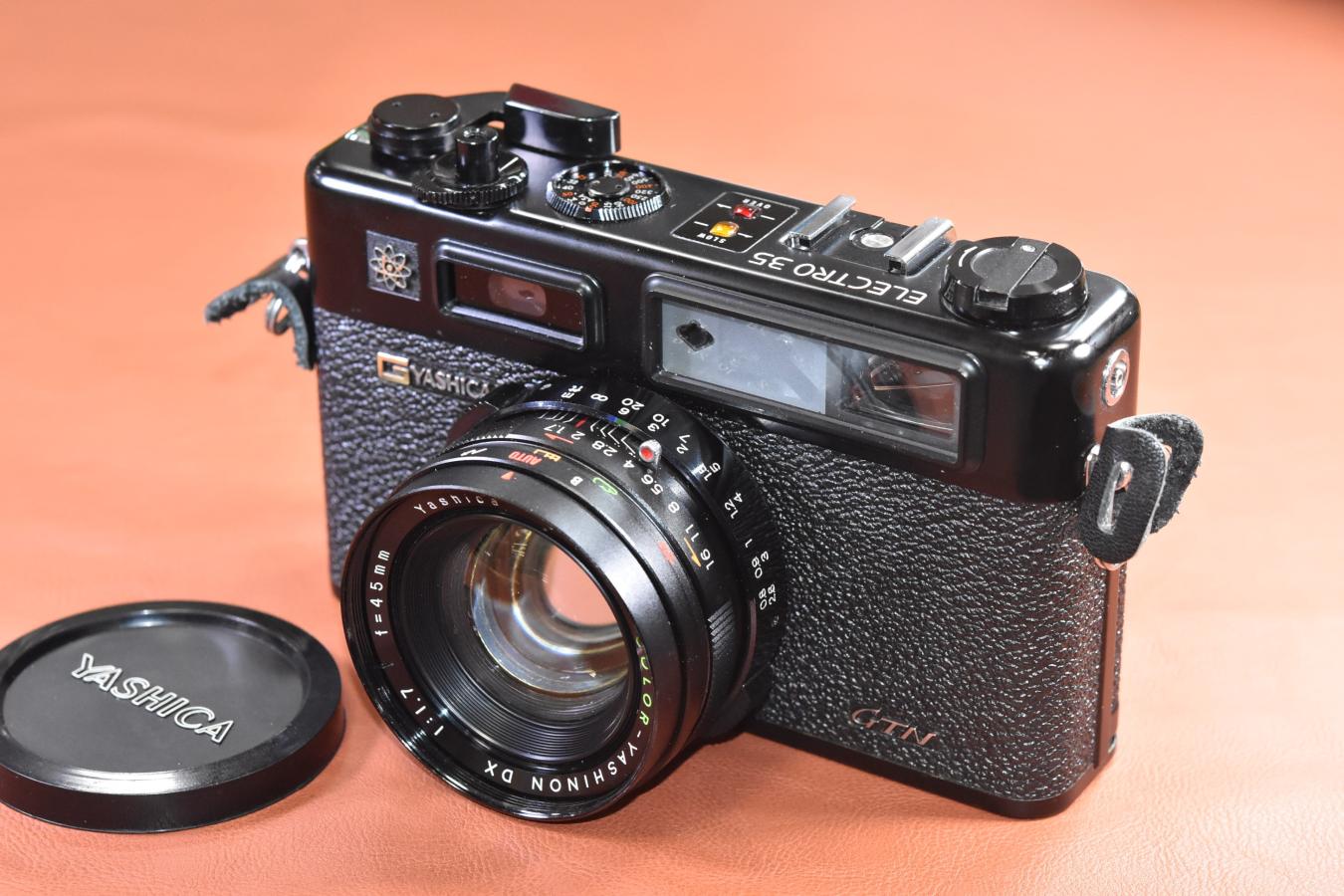 YASHICA ELECTRO 35 GTN Black【COLOR-YASHINON DX 45/1.7 レンズ搭載】※キレイな物をお探しの方必見!!自信ありの逸品!!
