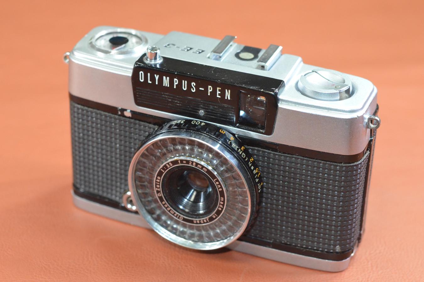 OLYMPUS PEN EE-3 モルト交換済【Olympus D.Zuiko 28/3.5 レンズ搭載】