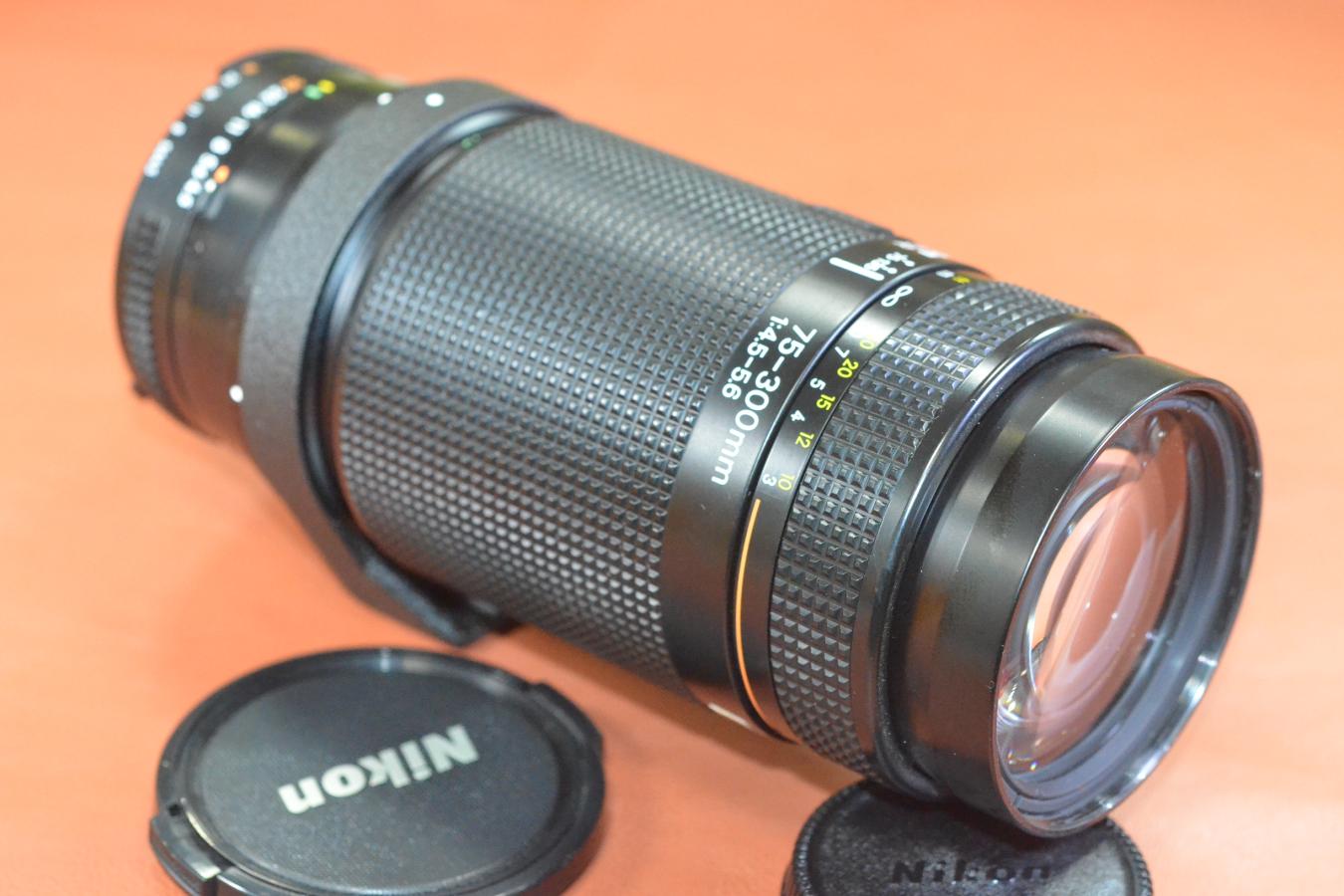 【B級特価品】 AF NIKKOR 75-300mm F4-5.6