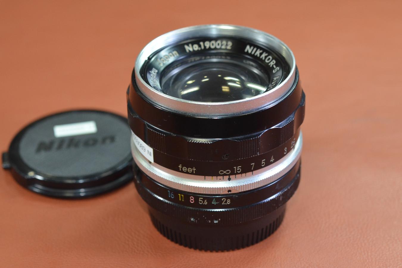 【B級特価品】 Nippon Kogaku NIKKOR-S Auto 35mm F2.8