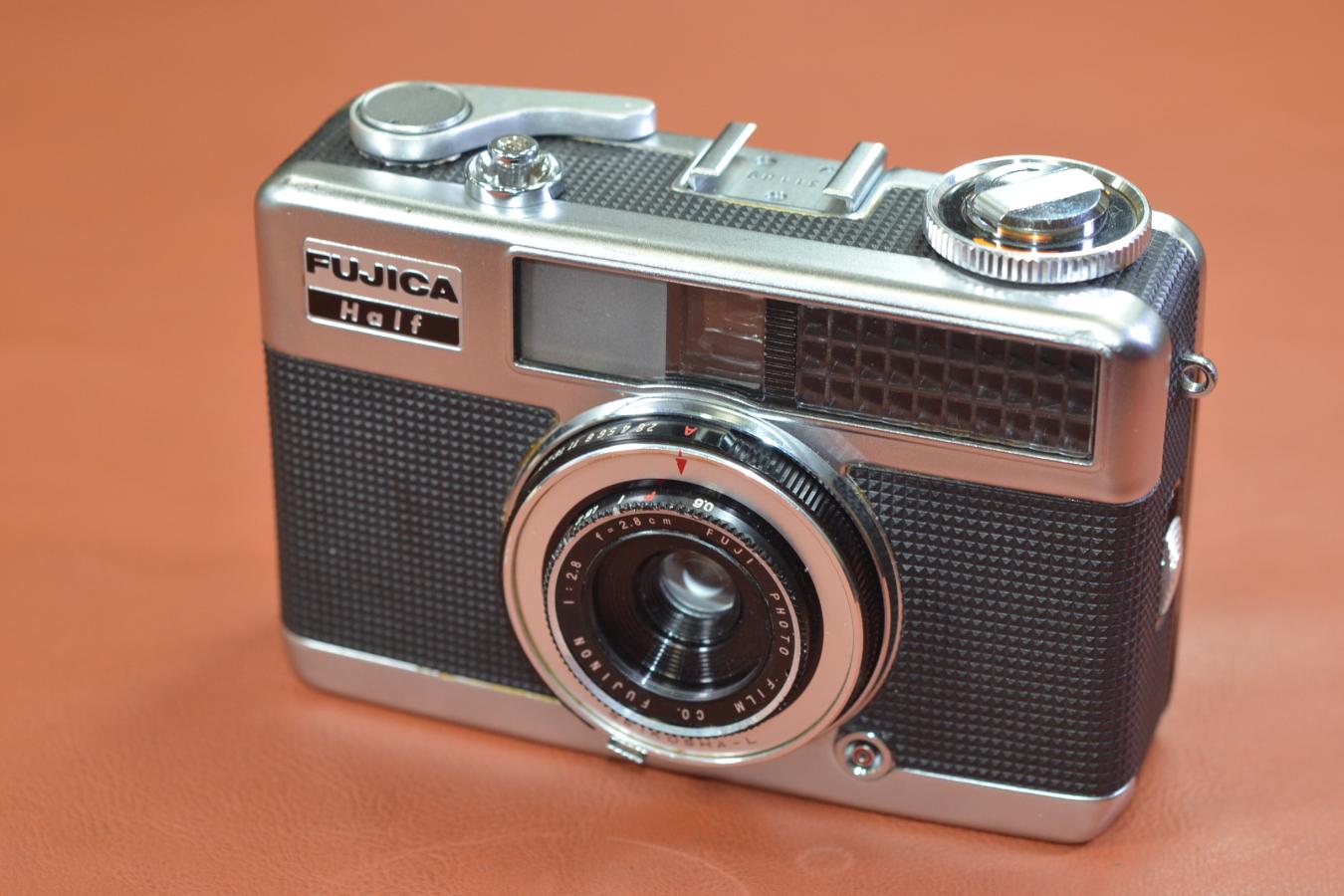 FUJICA Half 【FUJINON 2.8cm F2.8 レンズ搭載】※キレイな物をお探しの方必見!!自信ありの逸品!!
