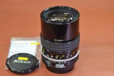 Nikon Ai NIKKOR 135mm F2.8 【整備済】