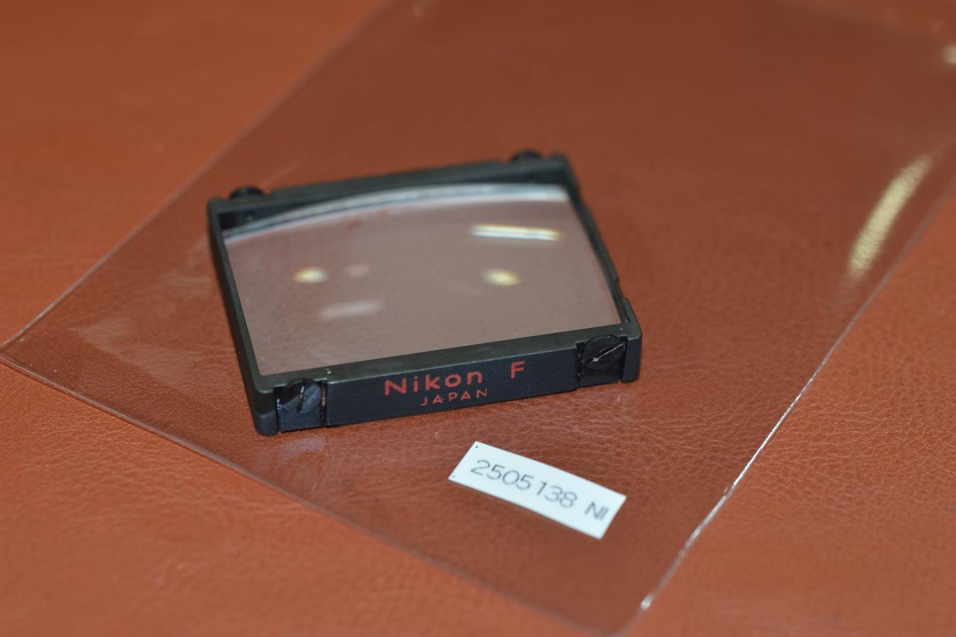 【希 少】Nikon FOCUSING SCREEN D型赤文字【Nikon F、F2用】