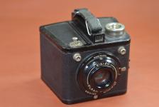 【希 少】Kodak Brownie Flash SIX-20