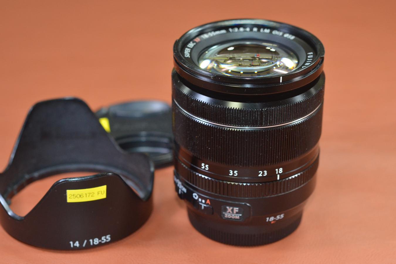 FUJINON XF 18-55mm F2.8-4 R LM OIS 純正フード付 【FUJIFILM Xマウントレンズ】