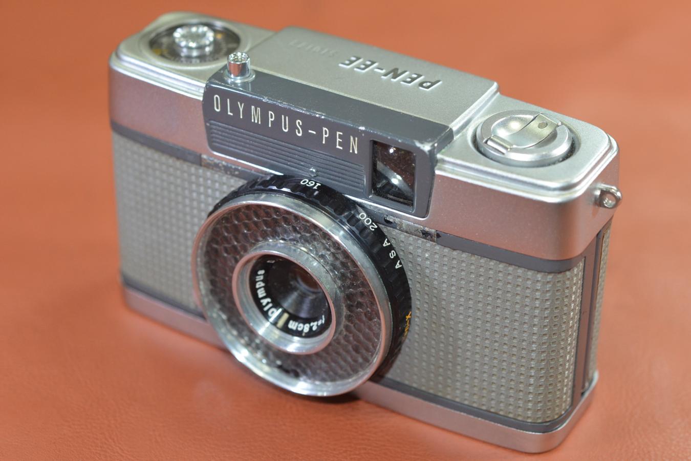 OLYMPUS PEN-EE 後期型 モルト交換済【Olumpus D.Zuiko 2.8cm F3.5 レンズ搭載】