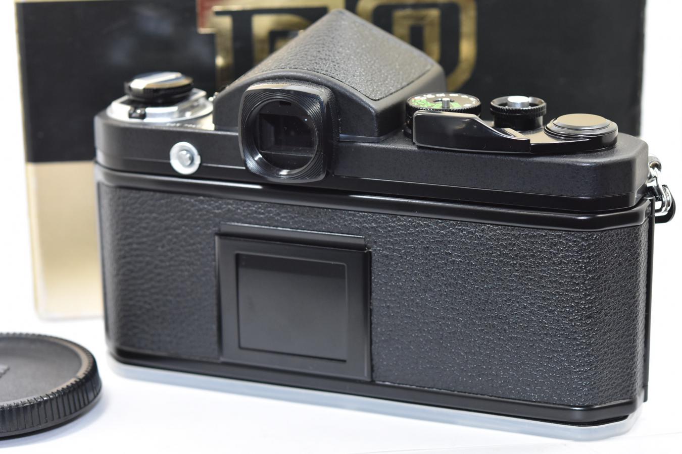 ニコン 【コレクション向け】 Nikon F2チタン ネーム入り 【元箱付一式