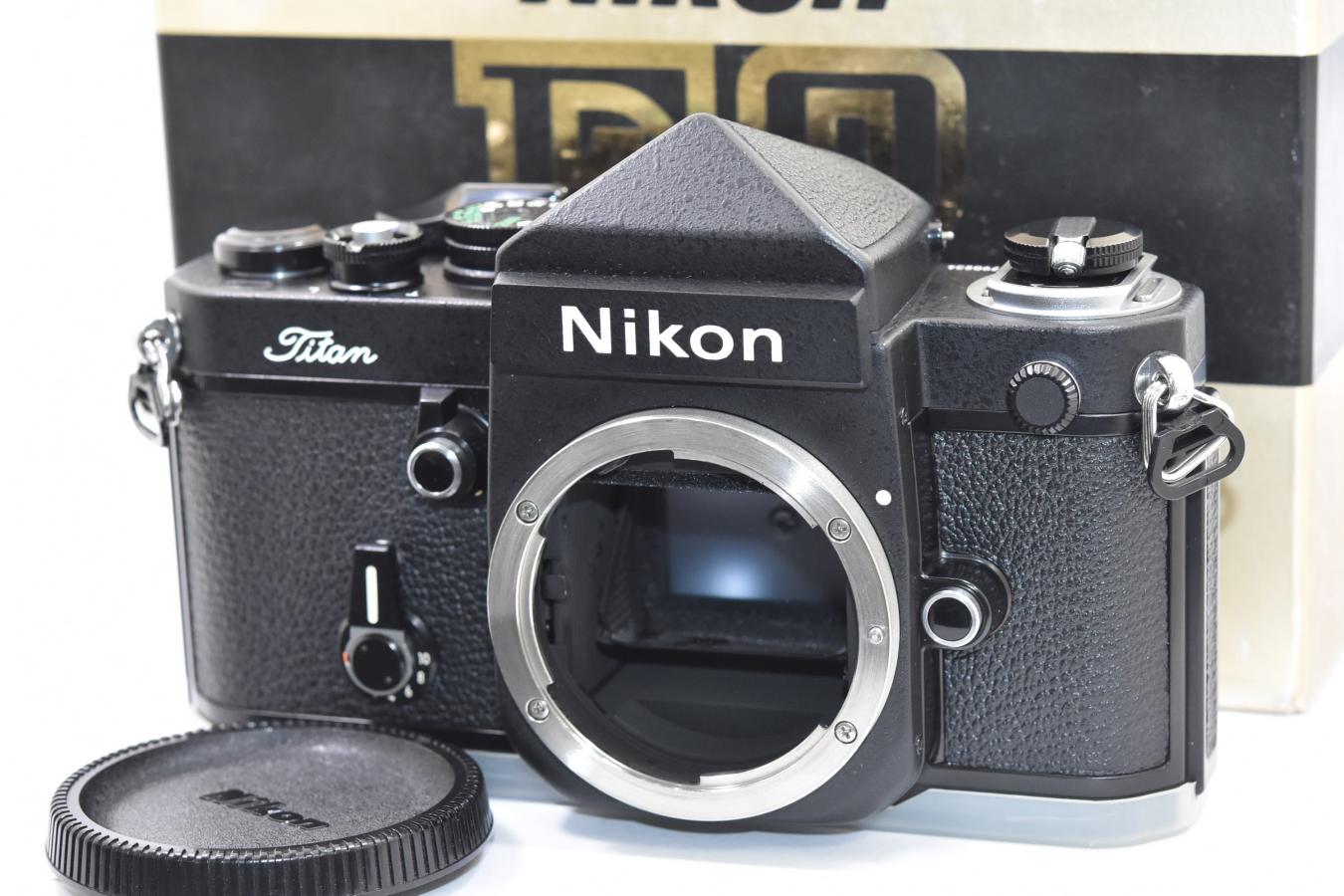 ニコン 【コレクション向け】 Nikon F2チタン ネーム入り 【元箱付一式 