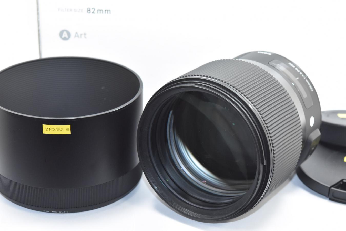 シグマ Sigma Art 135mm F1 8 Dg Hsm 元箱付一式 Nikon Fマウントレンズ フルサイズ対応 カメラのヤマゲン カメラファン 中古カメラ レンズ検索サイト 欲しい中古カメラが見つかる シグマ Sigma Art 135mm F1 8 Dg Hsm 元箱付一式 Nikon Fマウントレンズ フルサイズ対応 カメラのヤマゲン カメラファン 中古カメラ レンズ検索サイト 欲しい中古カメラが見つかる